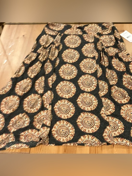 Free People Dresses & Skirts - NWT Free People Bohemian Circle-Print Midi Skirt in Grey and Cream Size Large